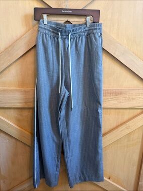 Women’s Gray Drawstring Track Pants